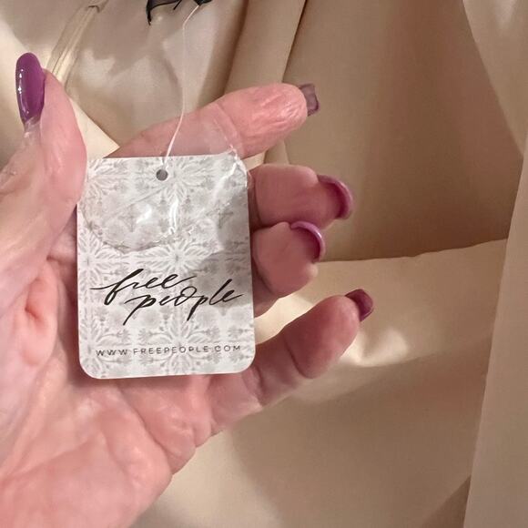 4 Si3nna ivory Sydney mini dress faux wrap ruched side wedding party size 1x - Picture 8 of 11